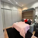 Studio Champs-Élysées - HALA PARIS