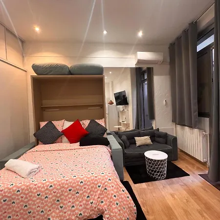 Chic Studio At Arc De Triomphe And Champs Elysees Paris