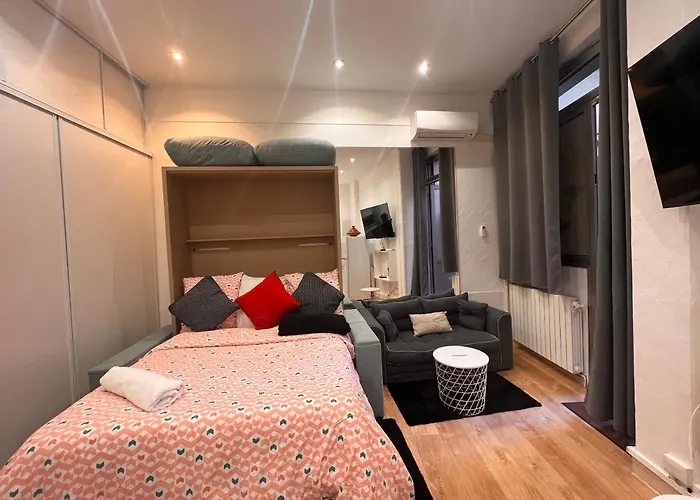 Studio Champs-Élysées - HALA PARIS